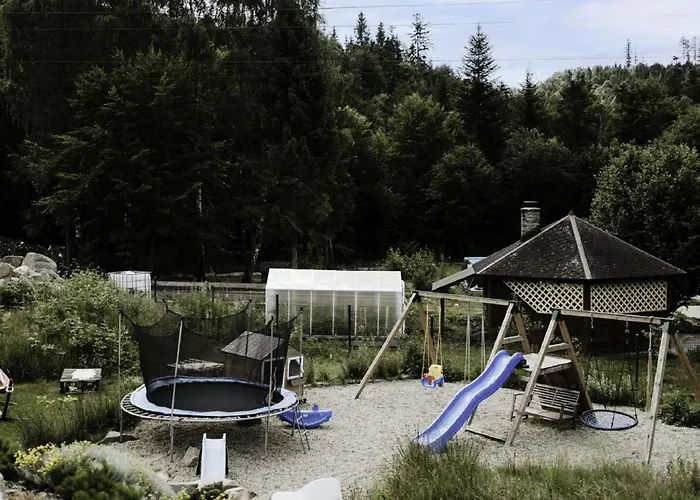 בית נופש Pod Szarowym Lasem By Interhome *